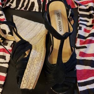 Steve Madden Black Suede Wedge Sandals Size 6.5